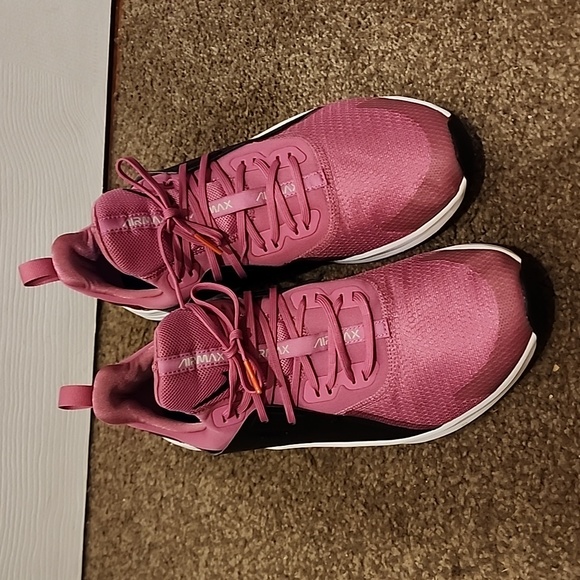 Nike Air Max Women - Picture 1 of 10